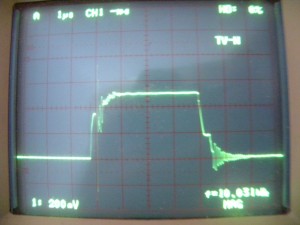 DH74HC04出力波形 拡大