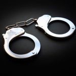 24歳女、セルフ美人局をして逮捕されてしまう 「女の体なめんなよ。100万円」